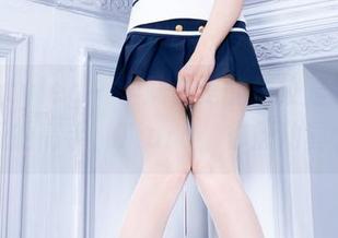 Beautyleg – 学妹也是能把校园拍得像壁纸的高手，Tiara，你厥功真大！