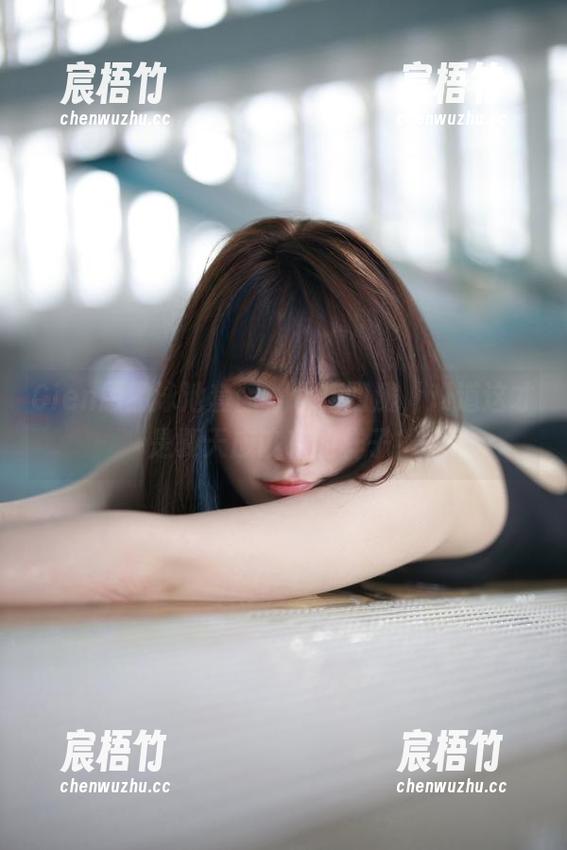 Cien恩恩泳池套图，水花四溅，难道这才是夏天应该有的样子？