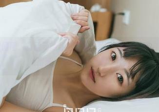 GIRLT果团网 – 黄歆苑的私拍写真，圣诞的魔力在她身上完全释放出来，注意力根本挪不开。
