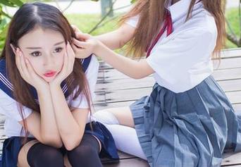 IMiss爱蜜社 – 她叫vetiver嘉宝贝儿，这组图集让“女孩”成为了新公交站牌，欢迎上车！