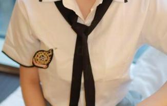 MFStar模范学院 – 透明也能这么有深度，图片中的薛琪琪sandy让我不断地重观作品，佩服！