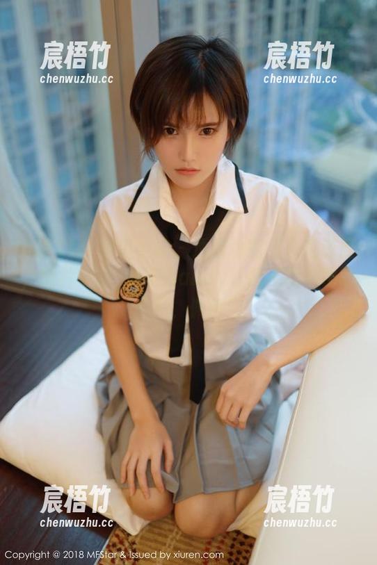 MFStar模范学院 - 透明也能这么有深度，图片中的薛琪琪sandy让我不断地重观作品，佩服！