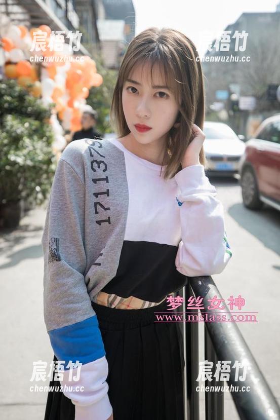 MSLASS梦丝女神 - 每看一次张灵儿的私房美图，我就恍惚掉进了天使的梦里，没有救赎…
