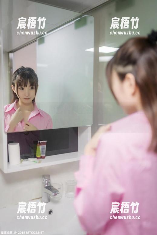轻松一刻，原图福利全在这里，喵糖映画白T少女等你来嗨！