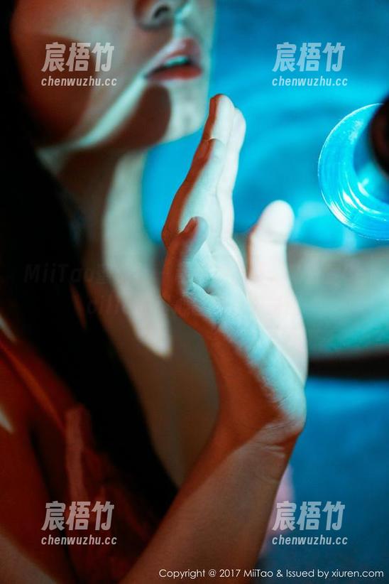 MiiTao蜜桃社 - 私拍冲击波，陆萱萱Cecilia的甜心画像不只是甜