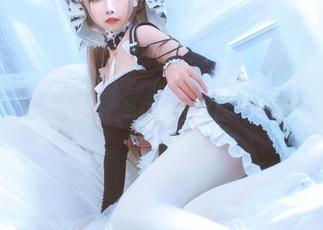 Momoko葵葵的龙尼塔，总有一种让人想“免费下载”的感觉。