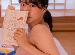 毛衣缭绕中,Myung Ah的高清壁纸,一阵心觉—考虑要不要把她放桌面上?