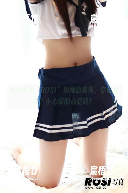 免费试用“ROSI”和她的翘臀，你敢来吗？小心你的心脏哦！