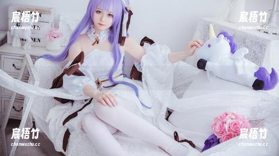 最新Sayako＿今年4岁制服，讨论会思考：这也是职业版的小清新？