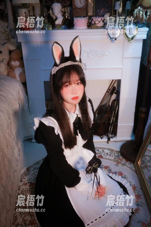 Sira(시라)的“CosOdyssey图集”，步伐轻盈，就像在梦里游荡。