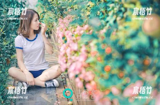 TGOD推女神 - 每个人的衣橱里都需要一本网盘里的短裤指南，尤其是欧阳妮娜娜的！