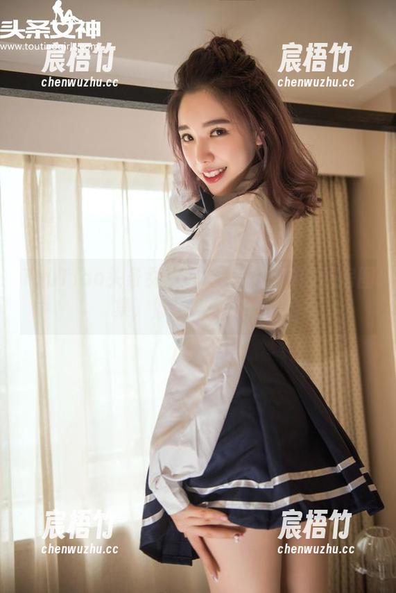 TouTiao头条女神 - 少女李丽莎的私房图集，像迷雾中的慢舞