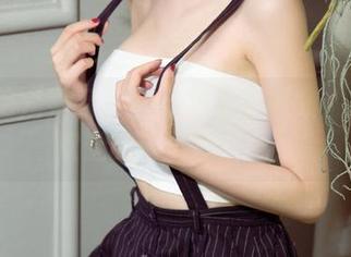 UGirls尤果网 – 陈幼伊长腿图集：单纯喜欢腿的请尽早下载！