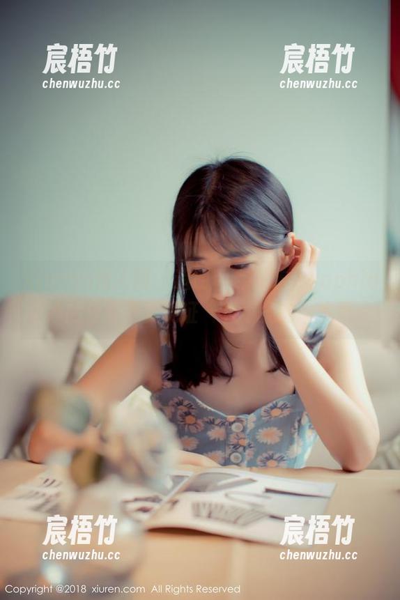 Xiuren秀人网 - 透明图库来袭，sophie余冰的分享带我见证“看不见的”本事。