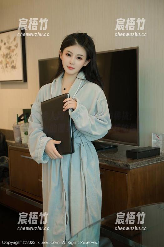 Xiuren秀人网 - 从未想过的棉袜：周慕汐baby的图集精选，不一样的温柔