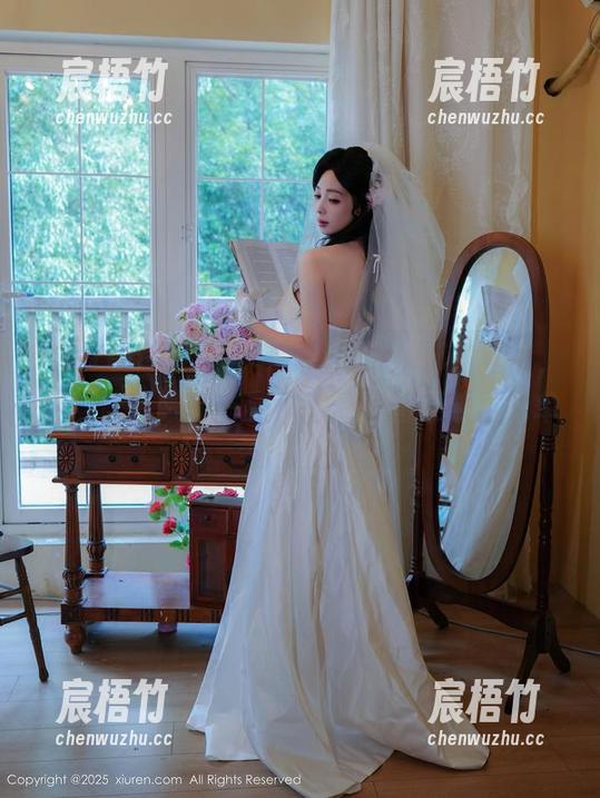 Xiuren秀人网 - 奈汐酱nice那条红裙，足以让人眼前一亮，高清套图果然不简单。