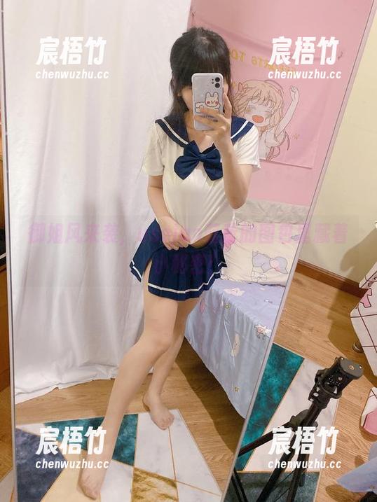 御姐风来袭，usejan蓝蓝的图包里藏着小秘密！