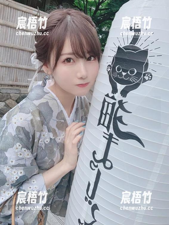 再无愧名的美图！你必须在图包中体验到けん研(けんけん)的bouquet之美。