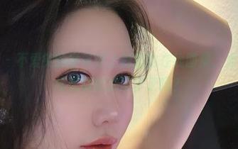 微密圈 – 不爱笑的赛琳穿上制服的在线图集，准备好迎接无数的加班梦了吗？