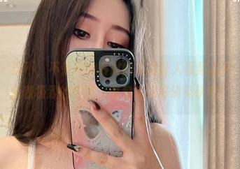 微密圈 – 这不，不爱笑的赛琳的美图让人频频点开，细节里藏着极致的性感，图包得好好研究研究！