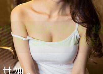 克拉女神 – 嘉萌的水手服合集：这也太可爱了吧，想添到我的收藏夹！