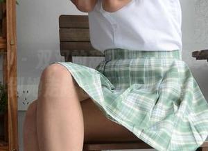 初夏女神 – 双双的甜心图包：你绝对想不到她走路也是带风的款！