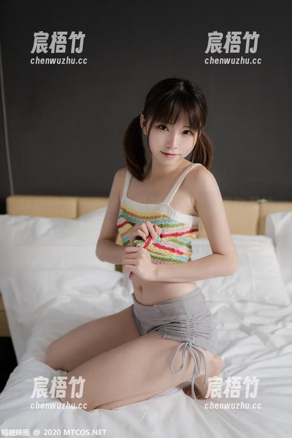 喵糖映画 - 蠢沫沫的美足写真，图包里的每一张都是一种诱惑。