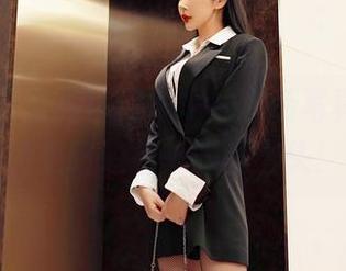 嗲囡囡 – 漂亮！冯木木的套装写真合集，只是路边看一眼就上头！
