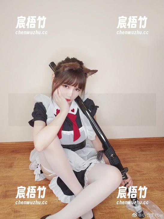 小仓千代w+温柔的cos，组合得就像咸鱼与泡面，你想到的美好都在里面了！