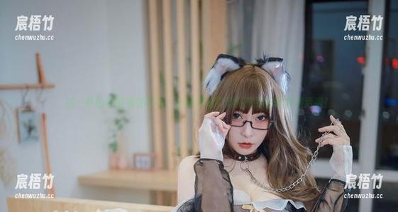 这一季的定制毛衣写真，小泉学姐吖竟然把我的审美激活啦！