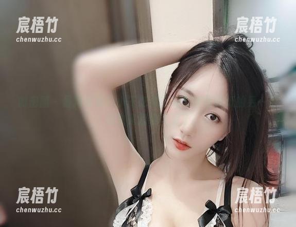 微密圈 - 最新更新！小玉吃果冻展现软萌妹纸的另一面，这次是超绝可爱了！