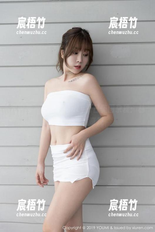 尤蜜荟 - 菲儿beauty夏日美图杂糅：私拍中的盛夏奇观