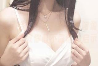 牛奶喝多了会怎么样？是你的阿薰呀和小薰的写真教你最不靠谱的启示。