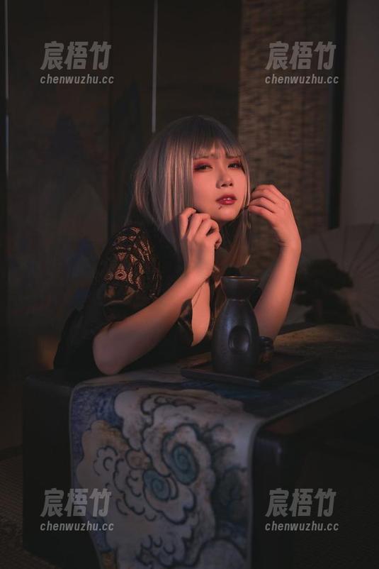 末夜787 随意的睡衣写真,末夜787带你轻松罩上!
