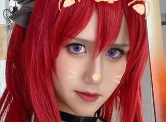 女王轰炸！下载桜满三时的免费原图，冲鸭！