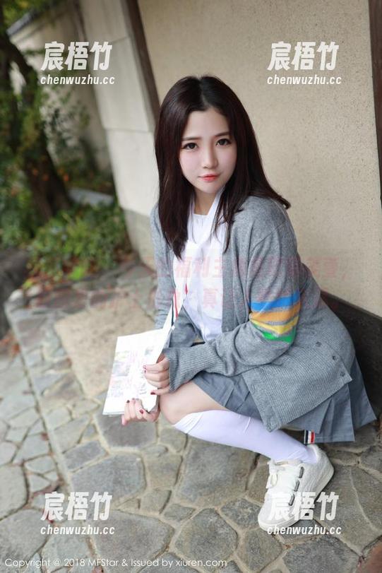 模范学院 - 今天的福利主角是欧阳美萱，原图里的护士形象，真让人意犹未尽。