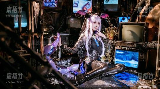 听说源纱希喵喵喵的美图又来了，女孩的梦和星星撞了一下？