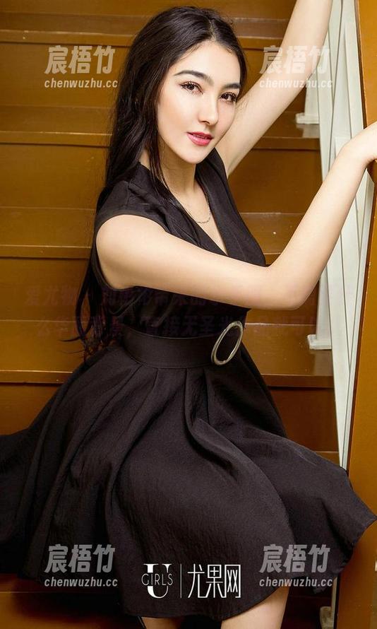 爱尤物 - 刘彬彬带来的水手服，不需要什么华丽背景，直接无圣光作品就可以。