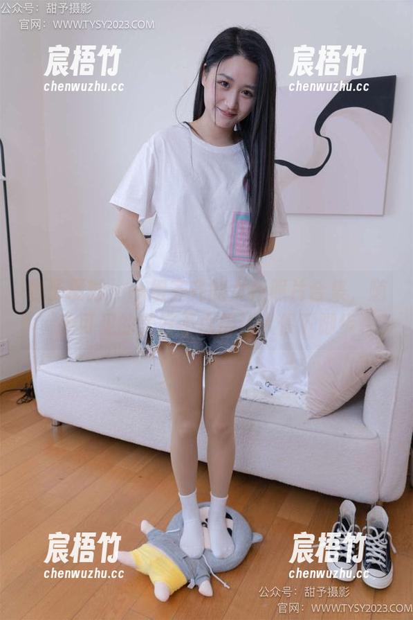 甜予摄影 - 一组齐齐的女仆照片合集，随手可见的美好不由得让人停下脚步