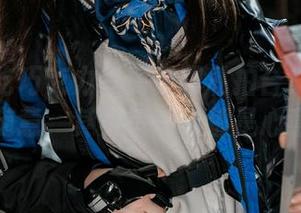 白莉爱吃巧克力专属透明私拍合集：看似随意，其实每一帧都是心意