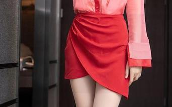 秀人网 – 浅浅Danny和她的双马尾写真：要是马尾能说话，估计它会很骄傲，像在对我说：“看，我多可爱！”