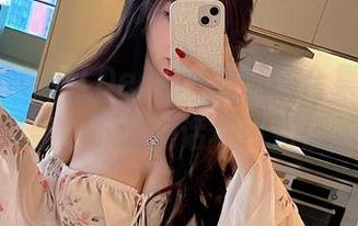 微密圈 – 脸红Dearie的蝴蝶合集，性感太明显，下载的话你可得谨慎！