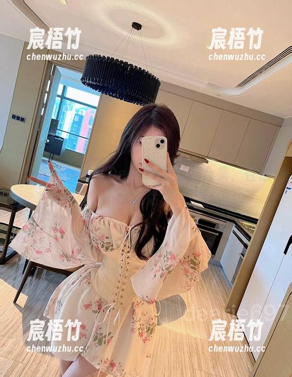 微密圈 - 脸红Dearie的蝴蝶合集，性感太明显，下载的话你可得谨慎！