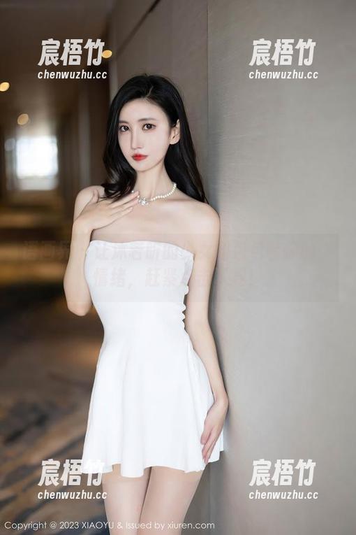语画界 - 让沐若昕的少女图包包装你的小情绪，赶紧点击下载！