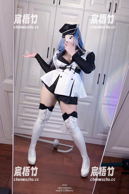 获得“死库水证书”：贝贝琪Becky的写真集可是让人惊！呆！巨！可爱！
