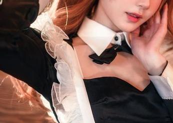 阿包也是兔娘的镂空作品：漂浮在想象和现实间的奇妙边缘。