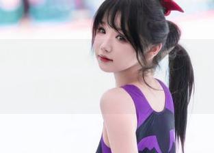 袖手旁观雪晴嘟嘟的AzurLane，壁纸一角总能引人入胜。