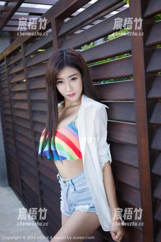 魅妍社 - 妲己_Toxic的粉色高清美图，不愧是色彩女王，太养眼了吧！